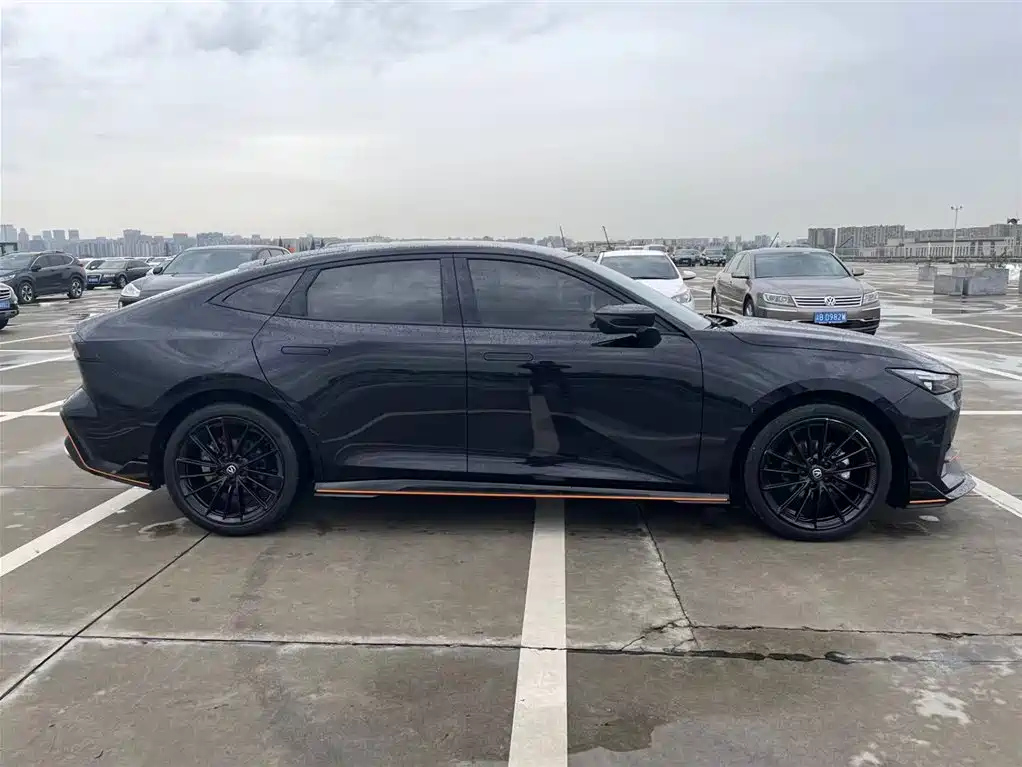 CHANGAN UNI-V 2023