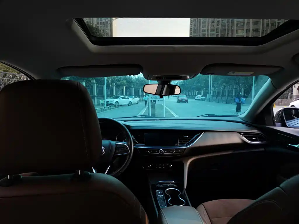 BUICK REGAL 2021