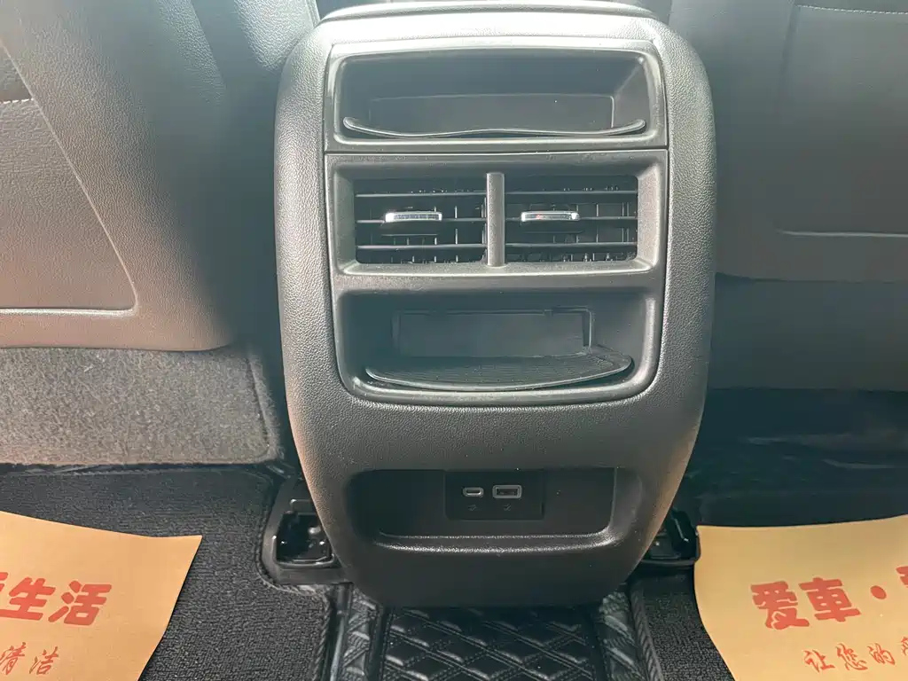 CADILLAC XT5 2021