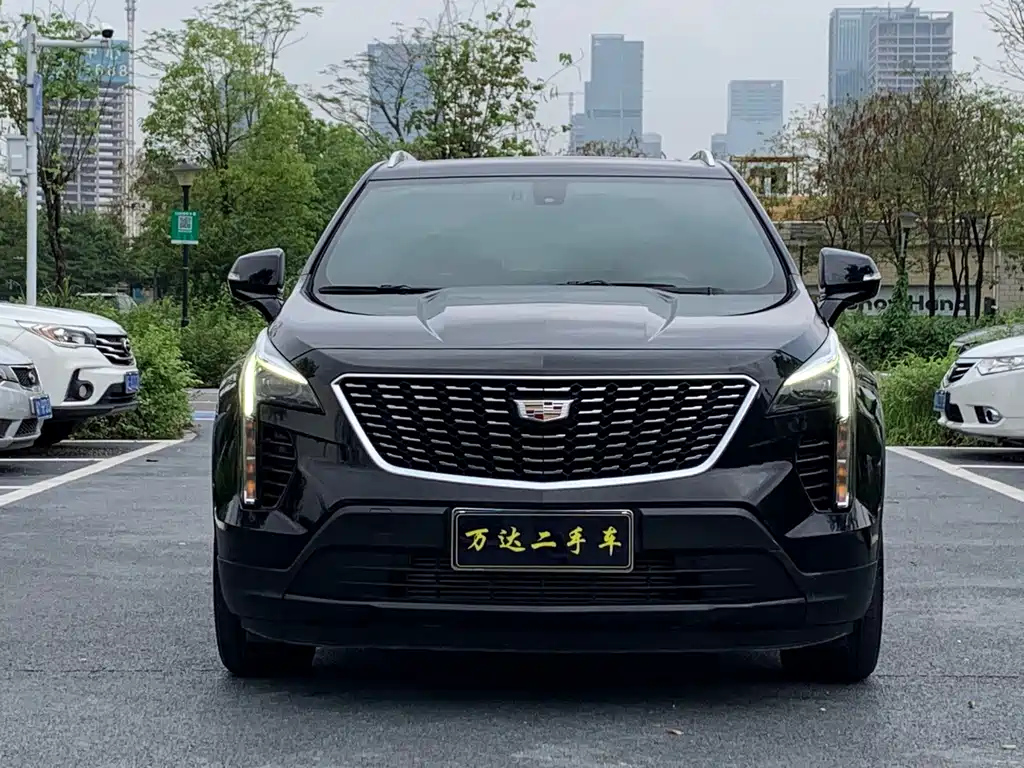 CADILLAC XT4 2021
