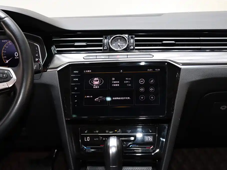 VOLKSWAGEN MAGOTAN 2021