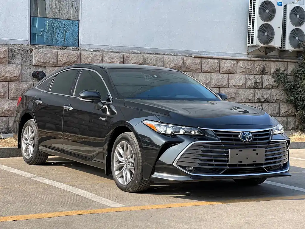 TOYOTA AVALON 2022
