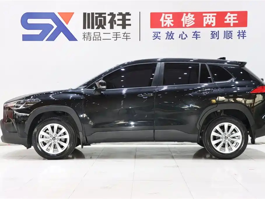 TOYOTA COROLLA CROSS 2023