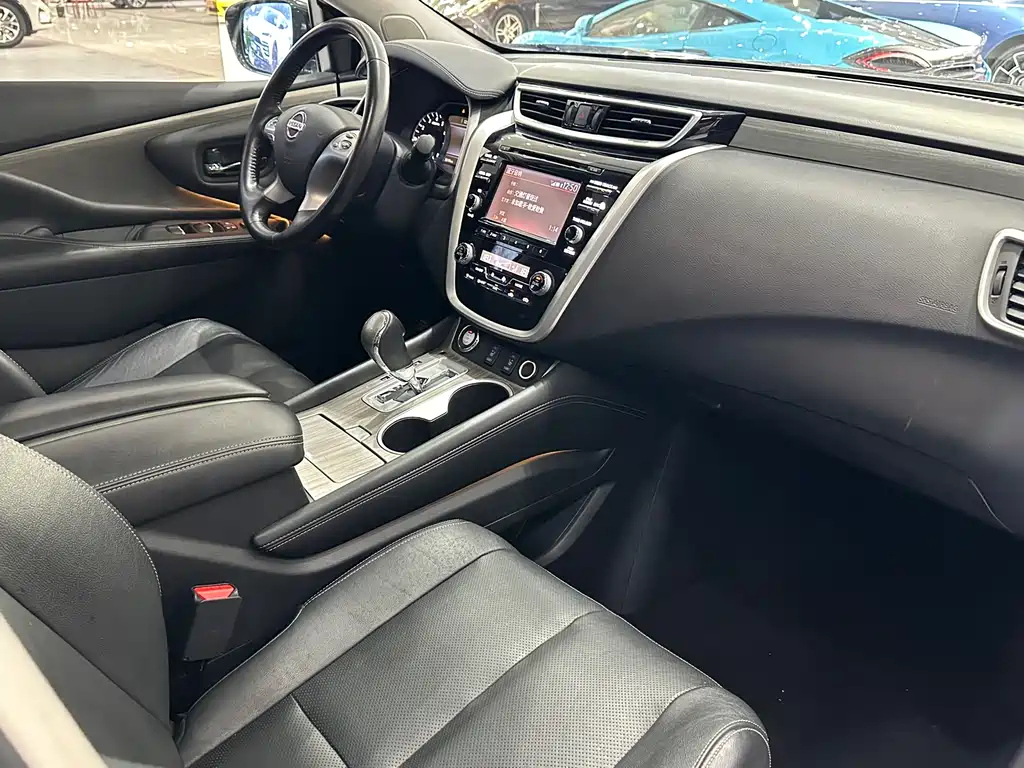 NISSAN MURANO 2016