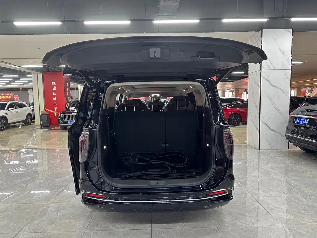 HONGQI HQ9 2023