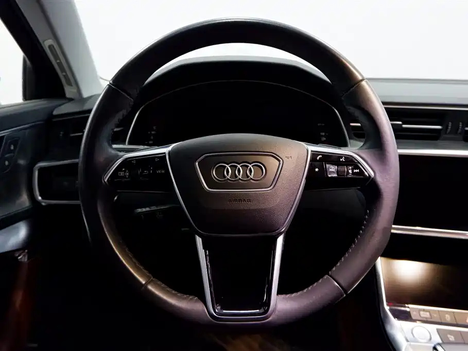 AUDI A6L 2020