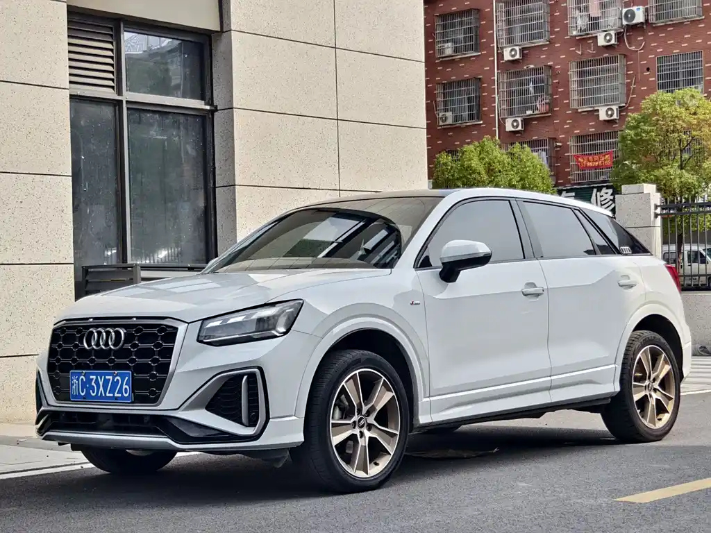 AUDI Q2L 2022