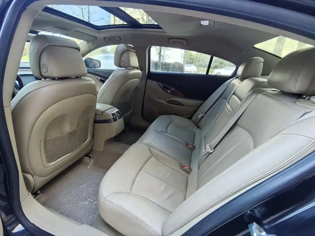 BUICK LACROSSE 2013