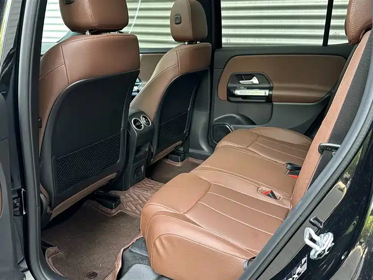 MERCEDES BENZ GLB 2022