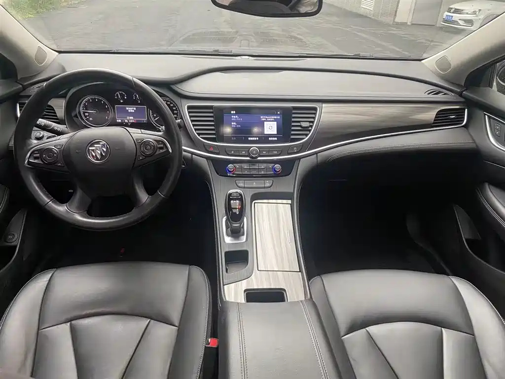BUICK LACROSSE 2021