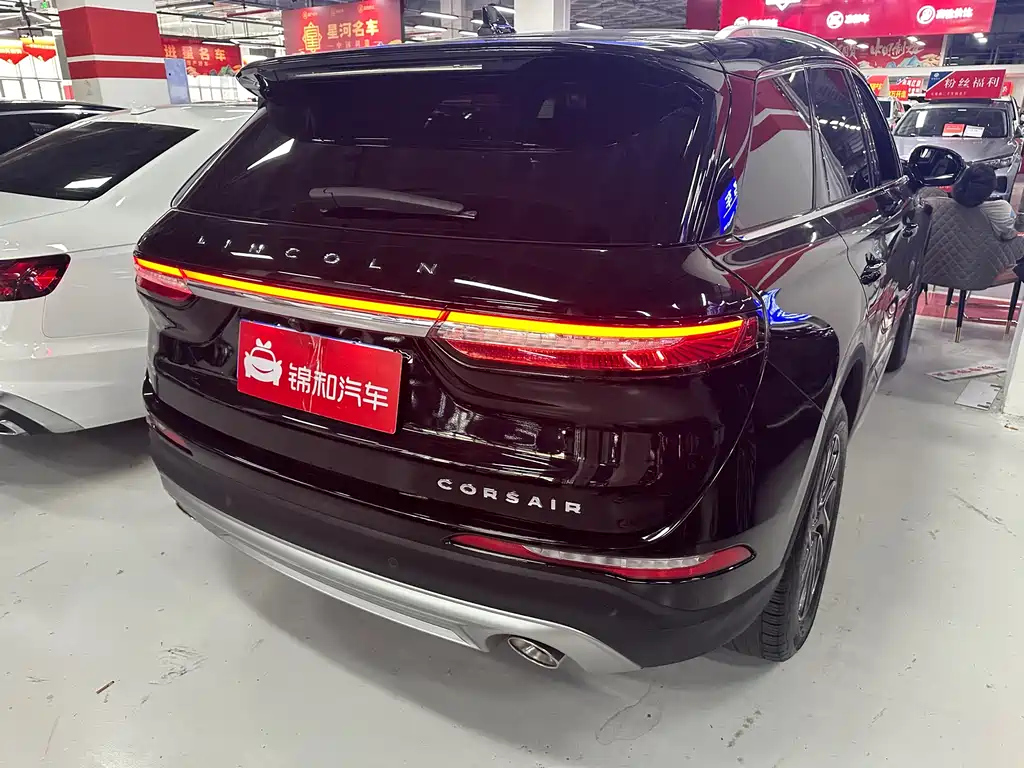 LINCOLN ADVENTURER 2022
