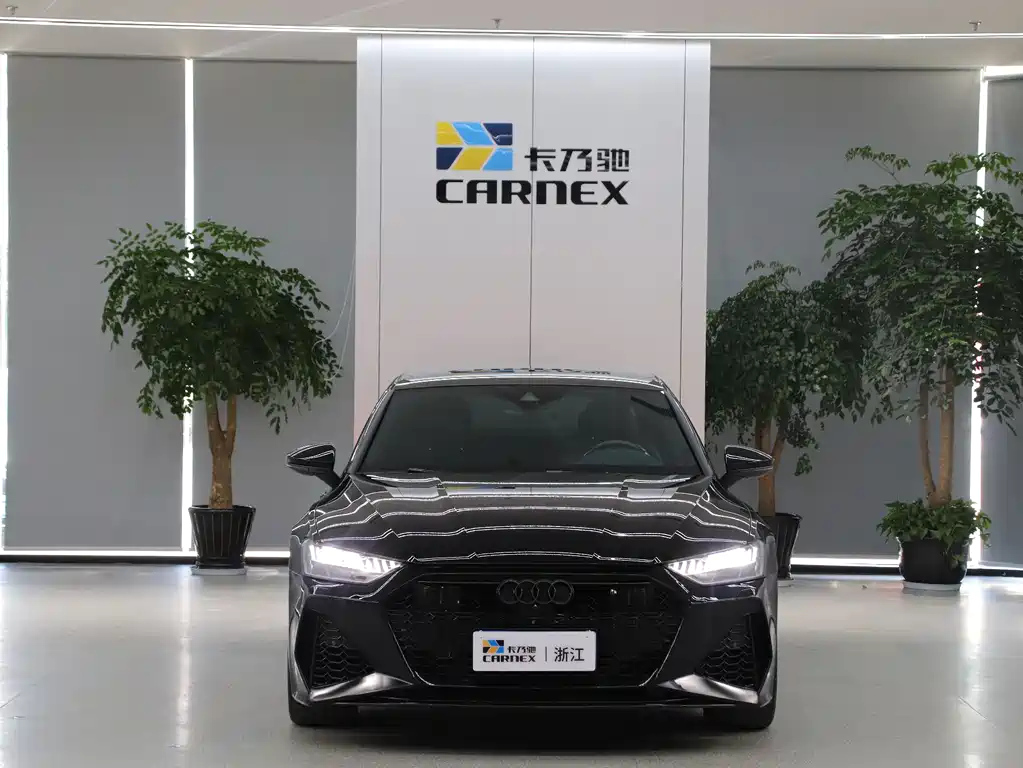 AUDI A7 2022