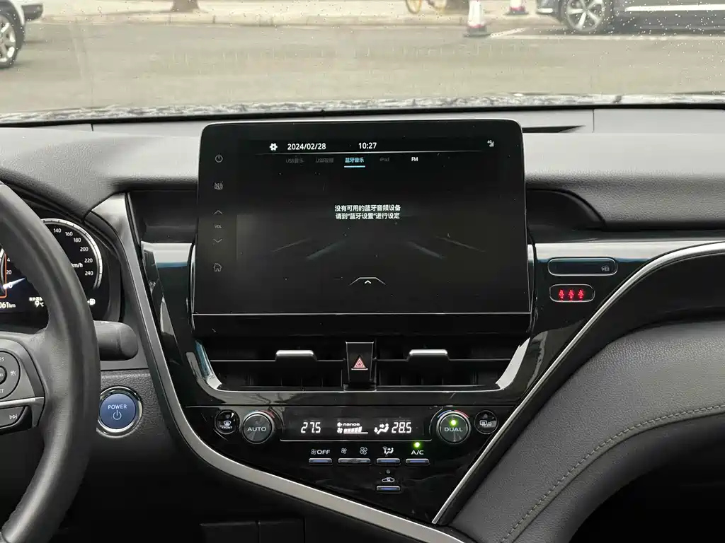 TOYOTA CAMRY 2021