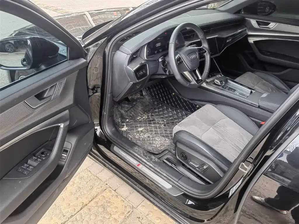 AUDI A6L 2023