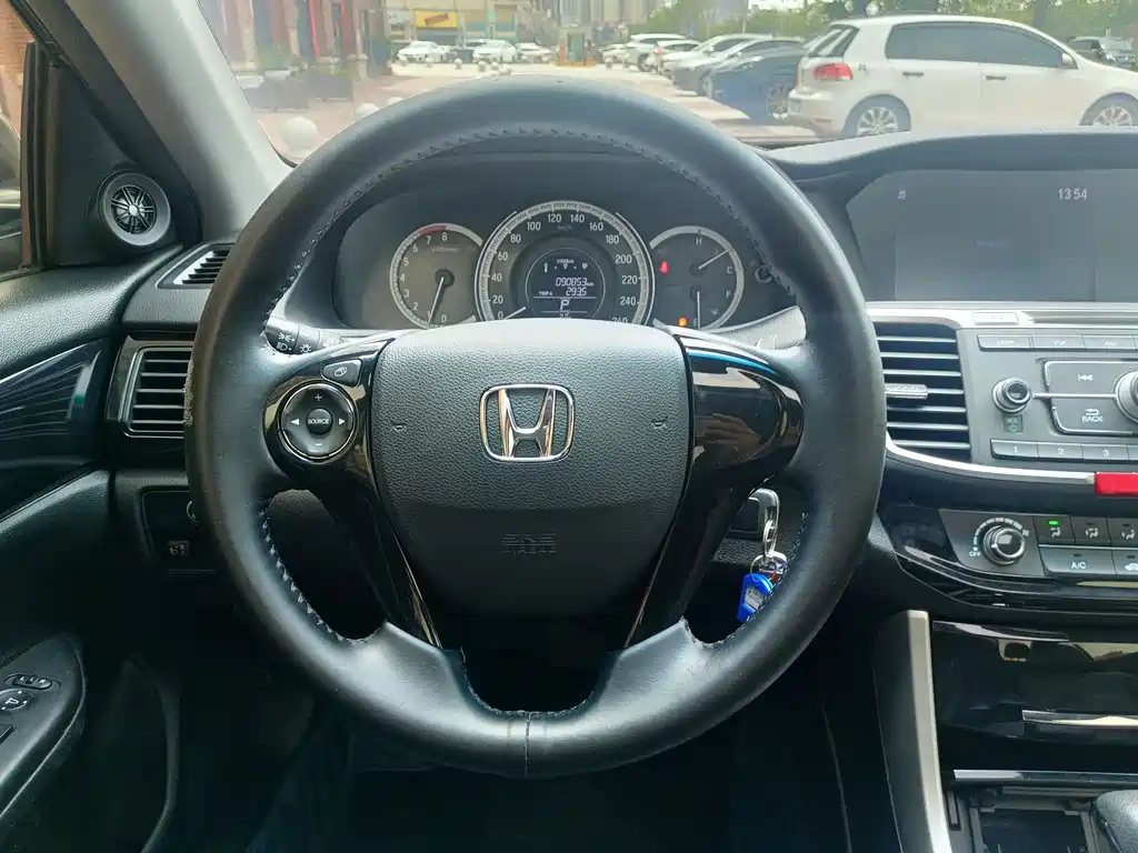 HONDA ACCORD 2018