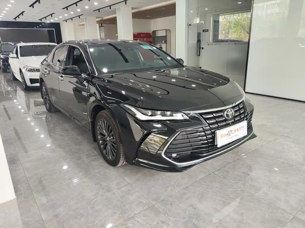 TOYOTA AVALON 2023