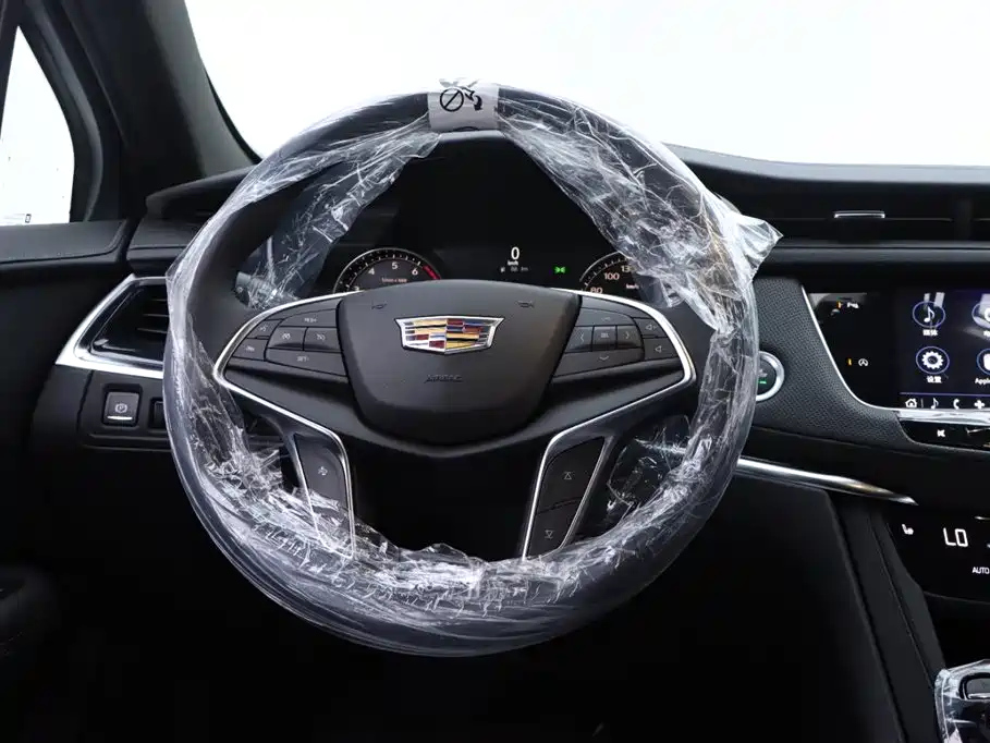 CADILLAC XT5 2024