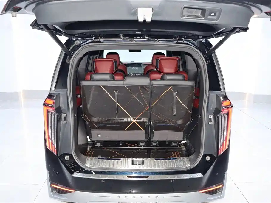 TRUMPCHI M8 2023