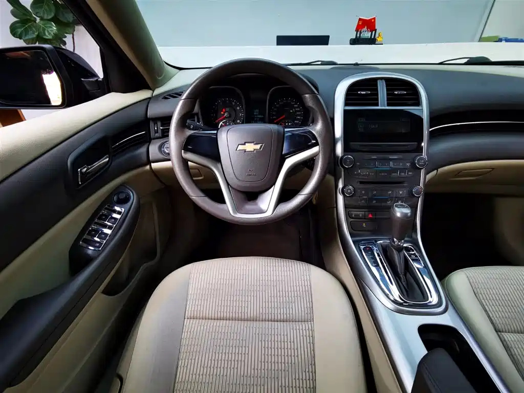 CHEVROLET MALIBU 2015