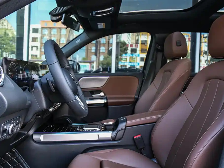 MERCEDES BENZ GLB 2022