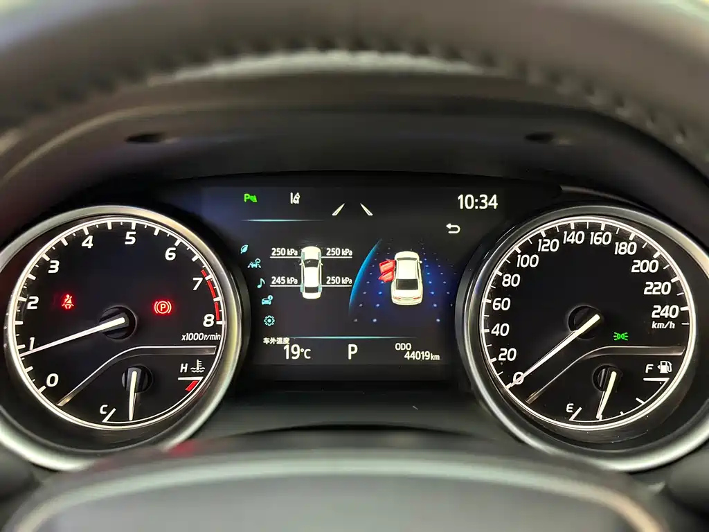 TOYOTA CAMRY 2022