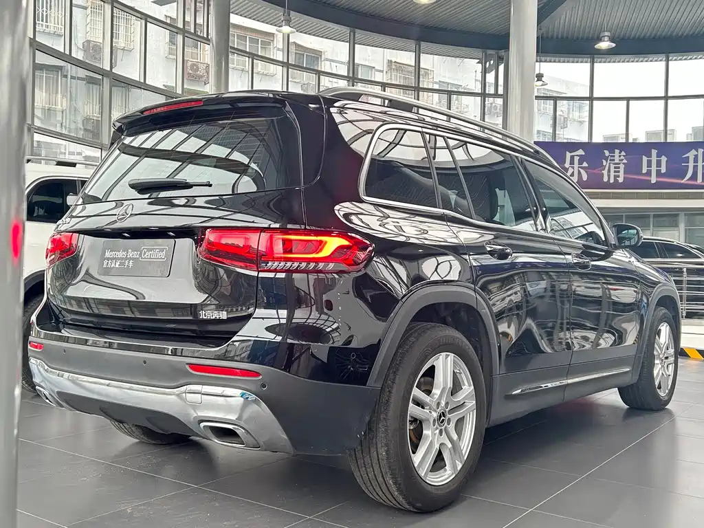 MERCEDES BENZ GLB 2022