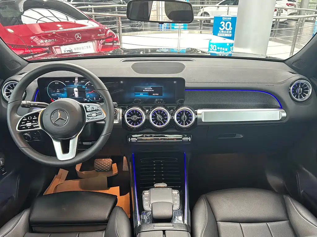 MERCEDES BENZ GLB 2022