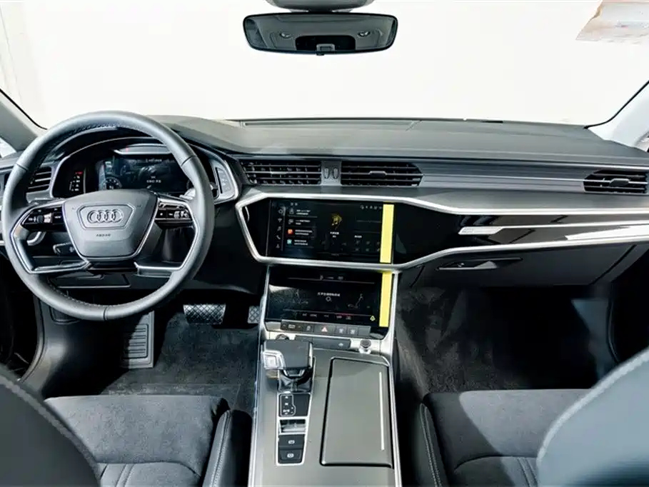 AUDI A7L 2024