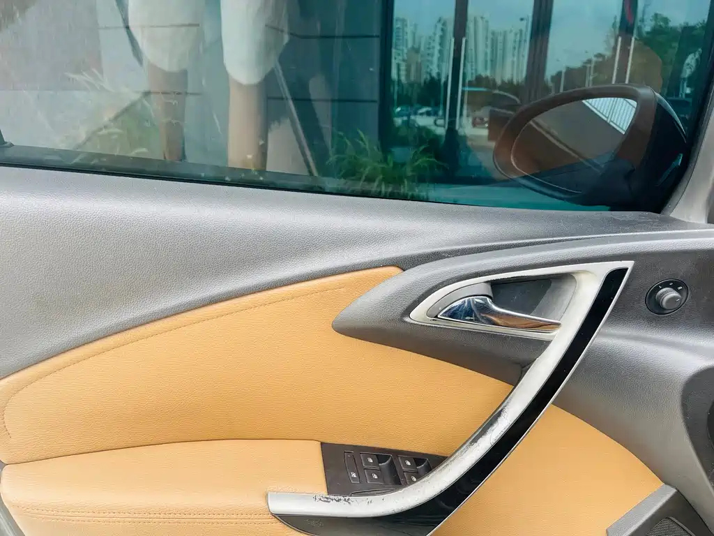 BUICK EXCELLE 2014