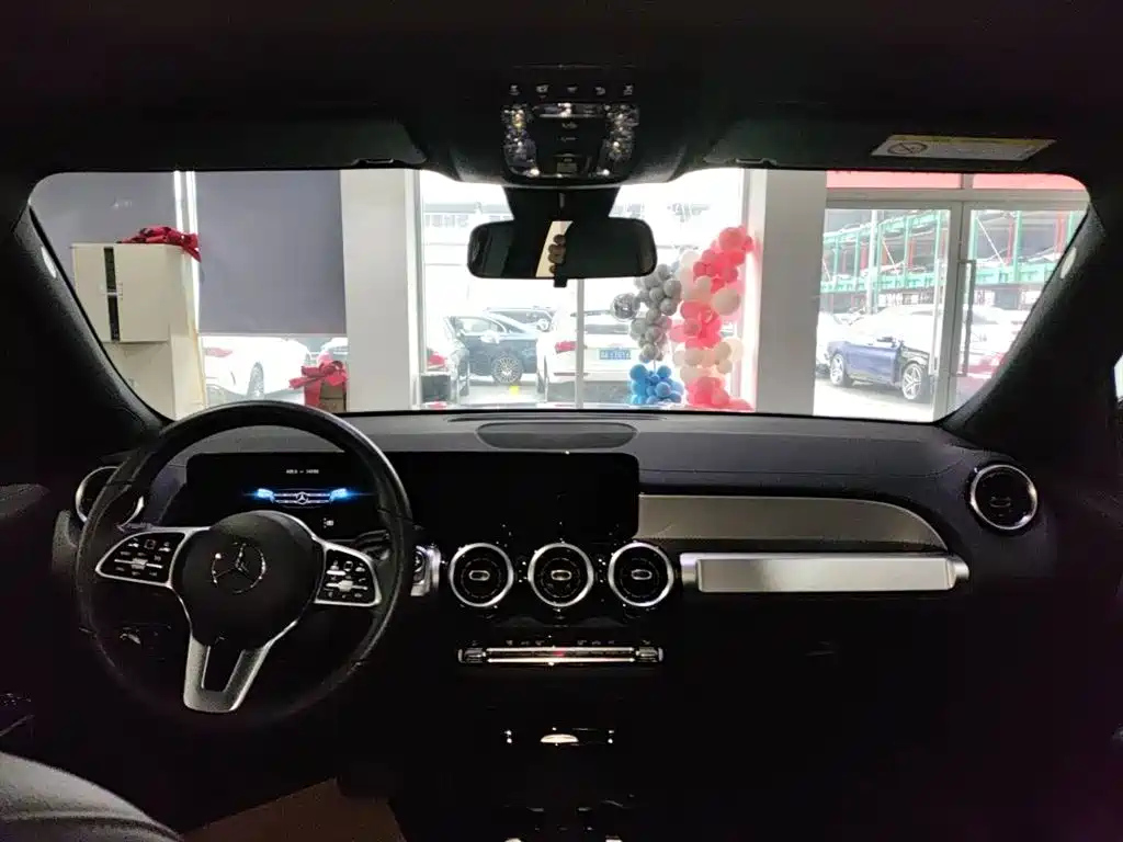MERCEDES BENZ GLB 2022