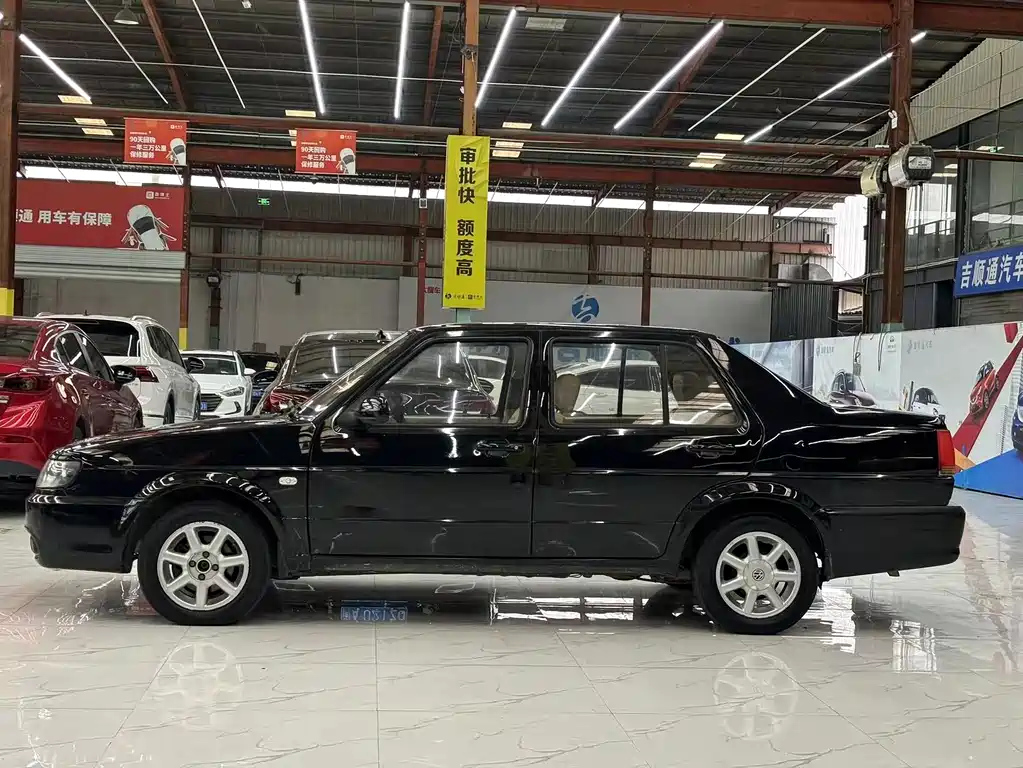 VOLKSWAGEN JETTA 2012