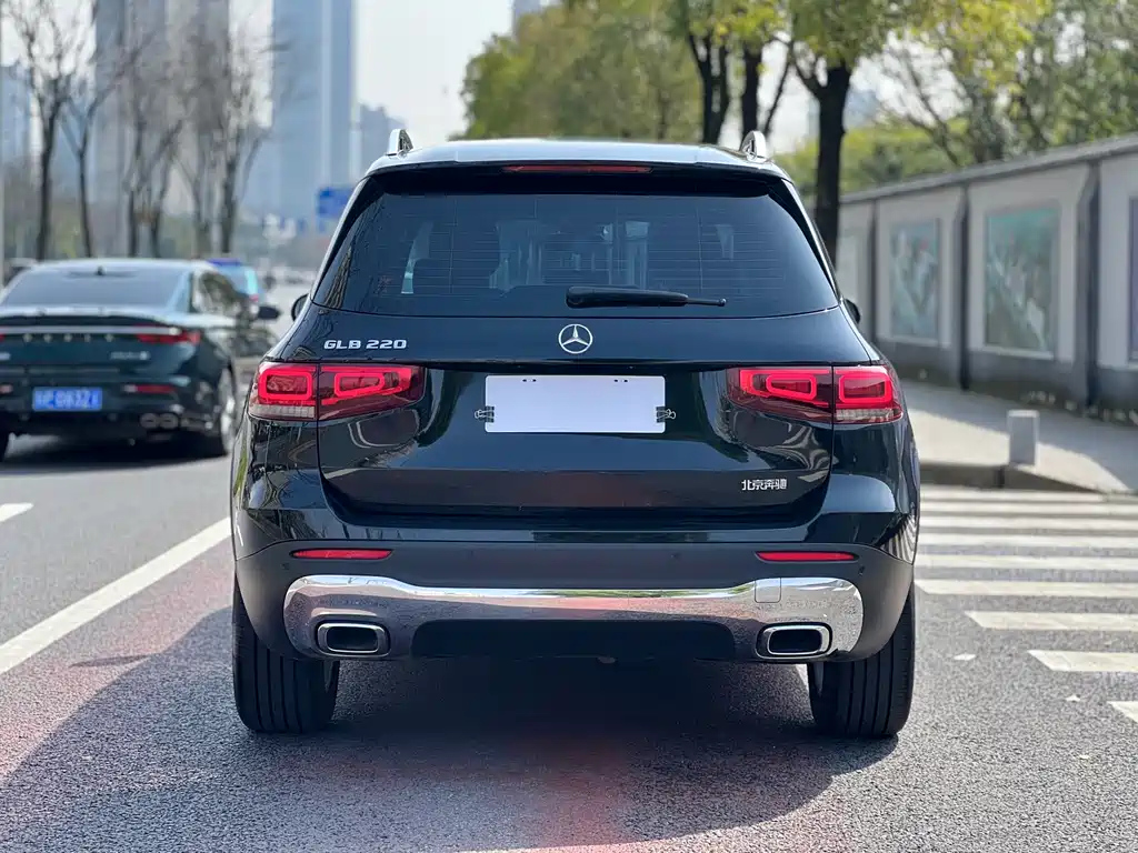MERCEDES BENZ GLB 2022