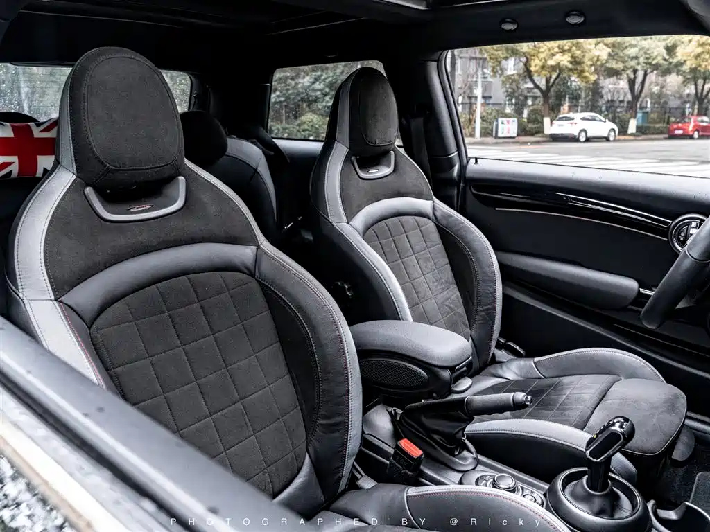 MINI JCW 2022