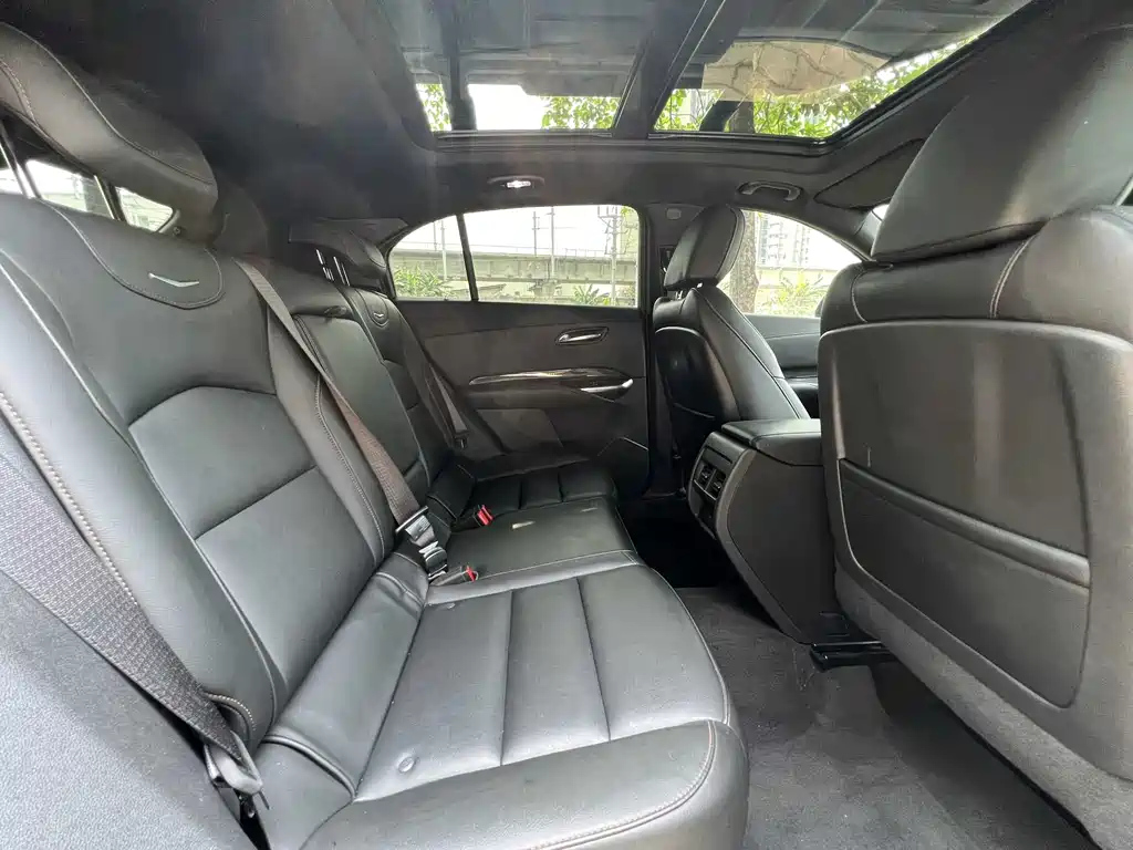 CADILLAC XT4 2020