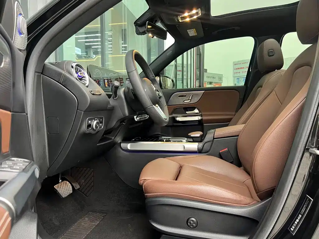 MERCEDES BENZ GLB 2020