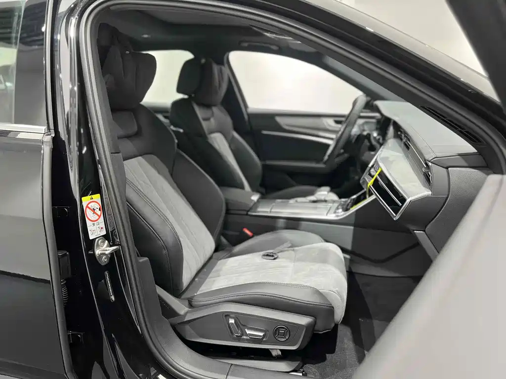 AUDI A6L 2024