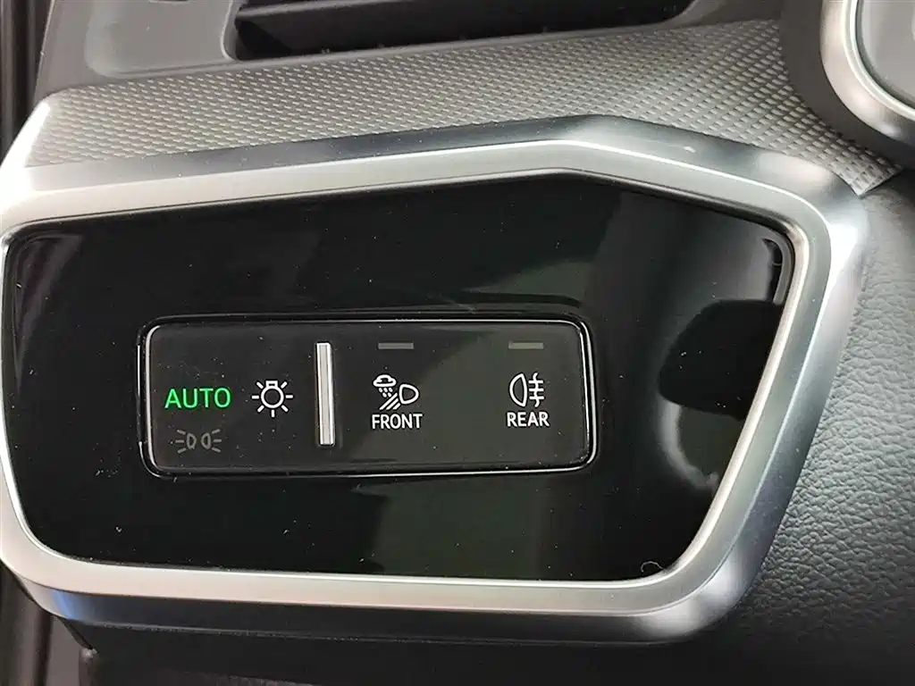 AUDI A6L 2024