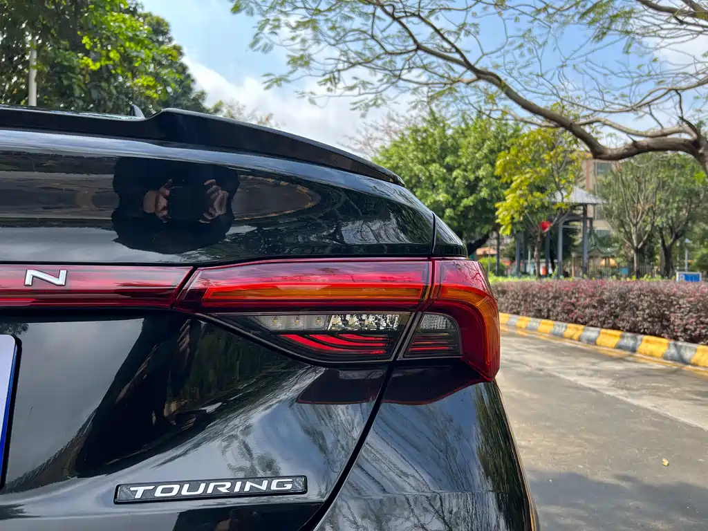 TOYOTA AVALON 2020