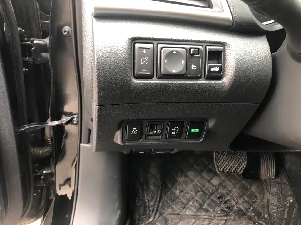 NISSAN SYLPHY 2022