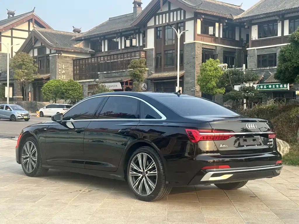 AUDI A6L 2023