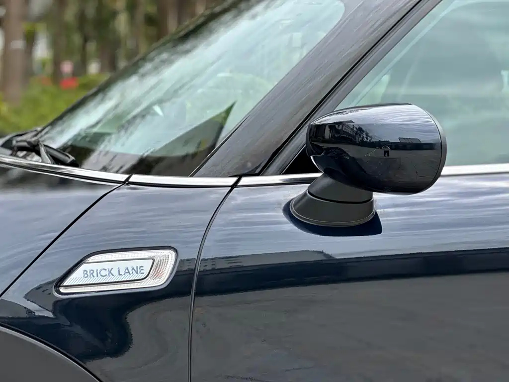 MINI CLUBMAN 2022