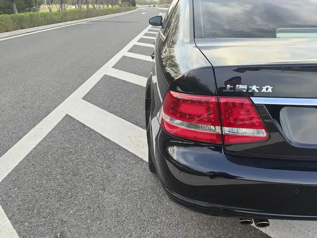 VOLKSWAGEN OTHER 2011