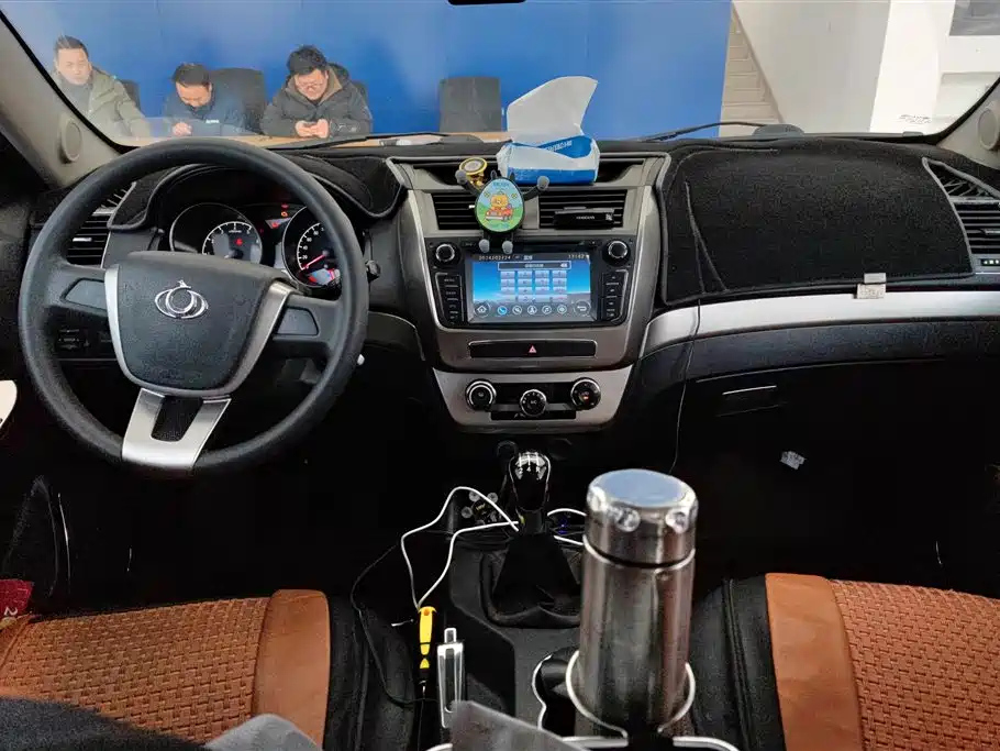 GEELY AUTO GEELY GX7 2015