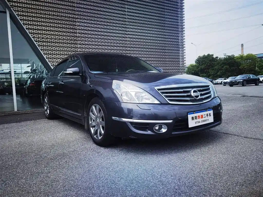 NISSAN TEANA 2009
