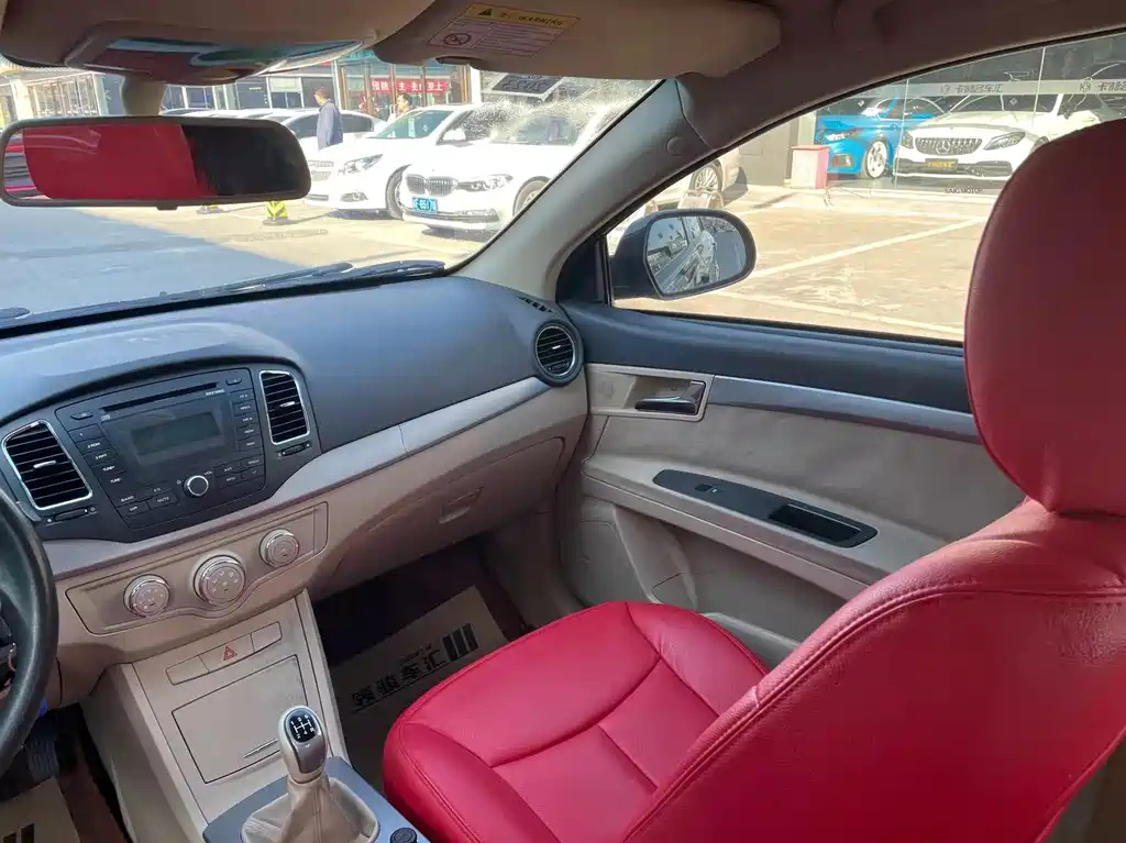 ROEWE 350 2012