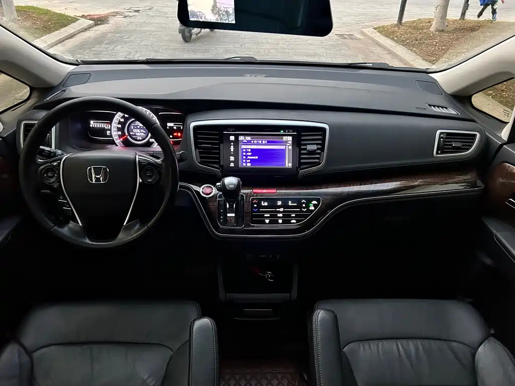 HONDA ODYSSEY 2017