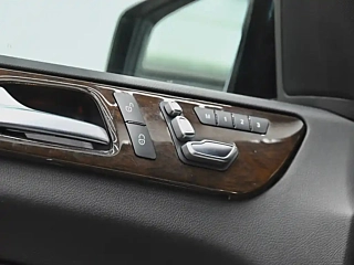 MERCEDES BENZ GLS  2018 YEAR GLS 400 4MATIC LUXURY 2018