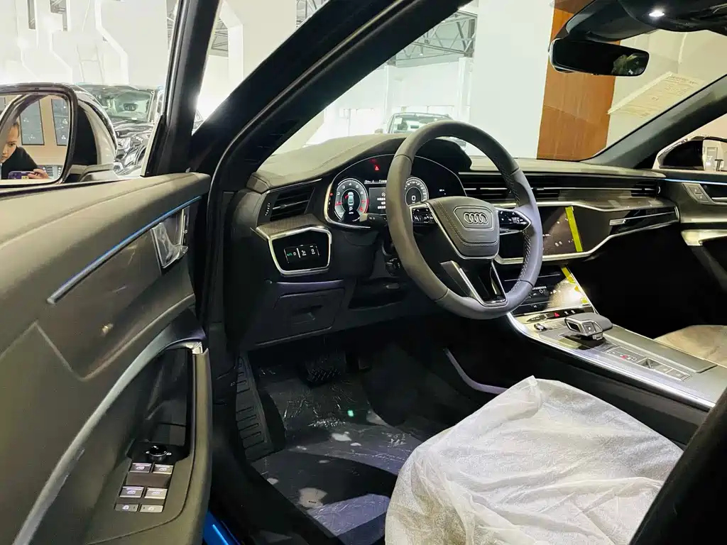 AUDI A6L 2024