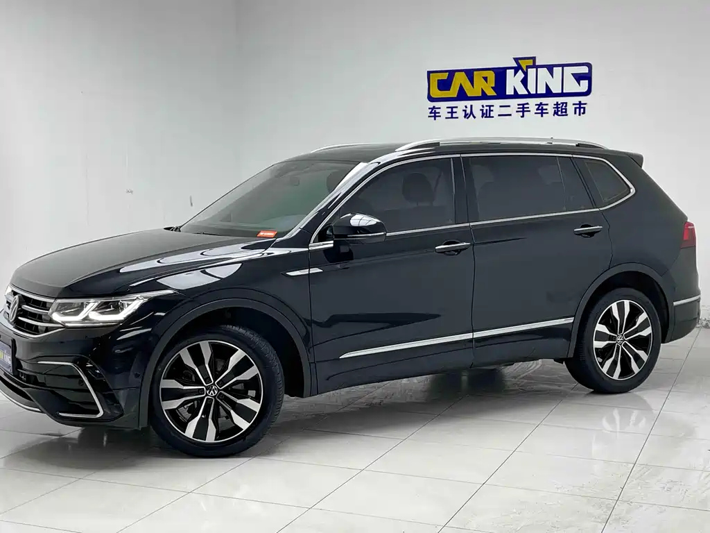 VOLKSWAGEN TIGUAN L 2022