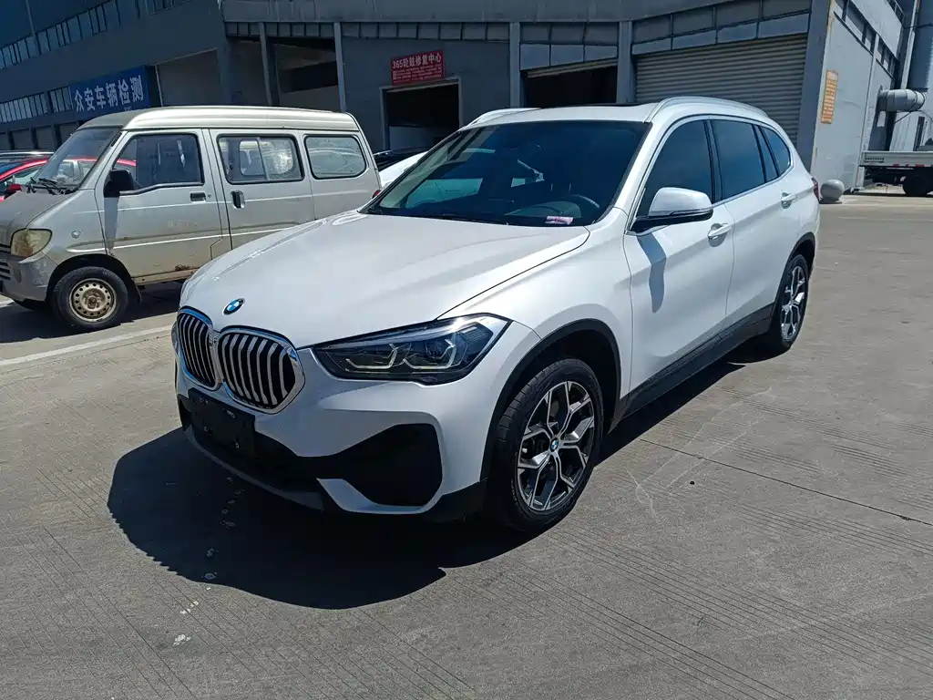 BMW X1 2021